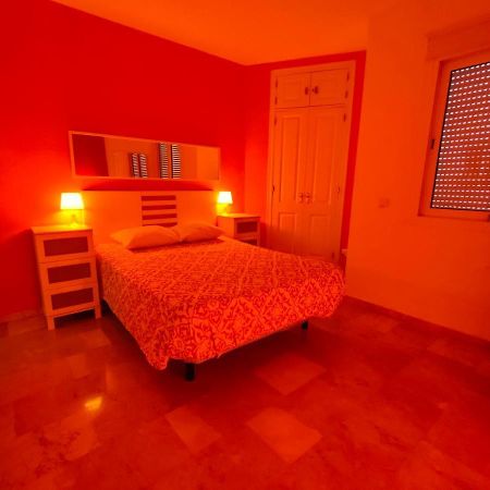 Appartamento Penthouse Near The Beach Fuengirola Esterno foto