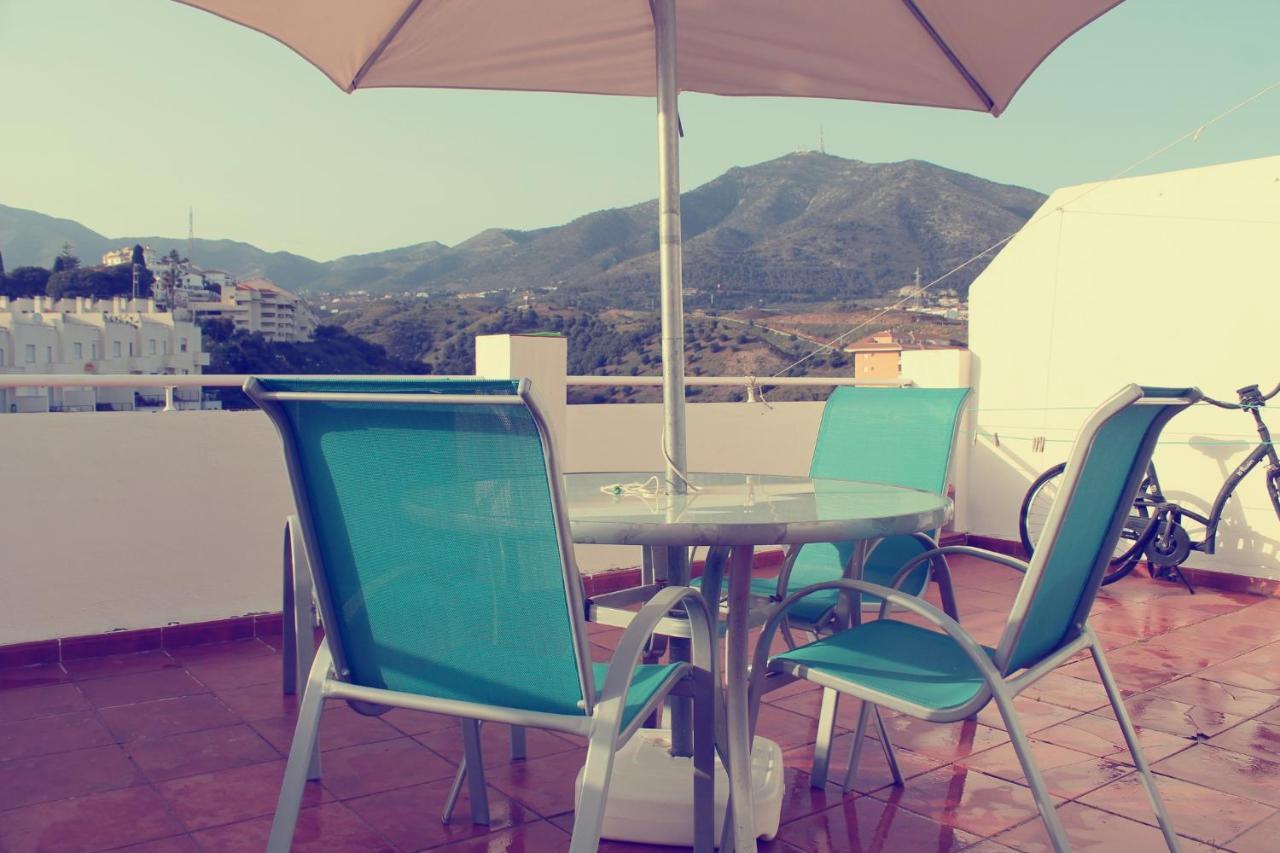Appartamento Penthouse Near The Beach Fuengirola Esterno foto